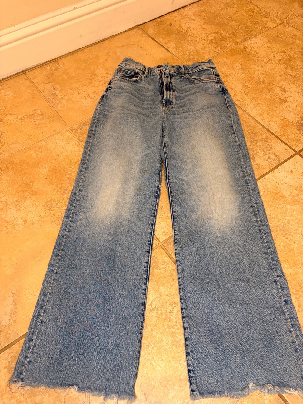 MOTHER Wide-Leg Jeans in Light Blue Washed Denim